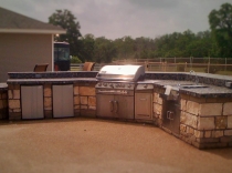 Outdoor Kitchen with Stainless Steel Grill