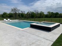 Geometric-pool-with-raised-spa