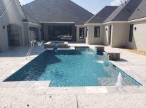 Custom-Pool-and-spa-with-water-features