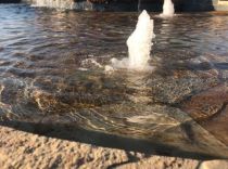 Custom-pool-and-spa-with-bubblers