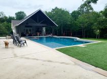custom-pool-and-spa-min