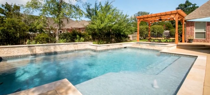 July Featured Pool for College Station and Brazos Valley