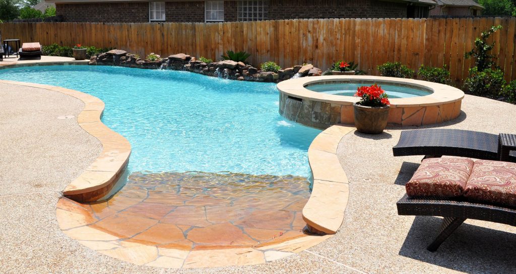 Why Fall and Winter is the Best Time to Remodel Your Pool