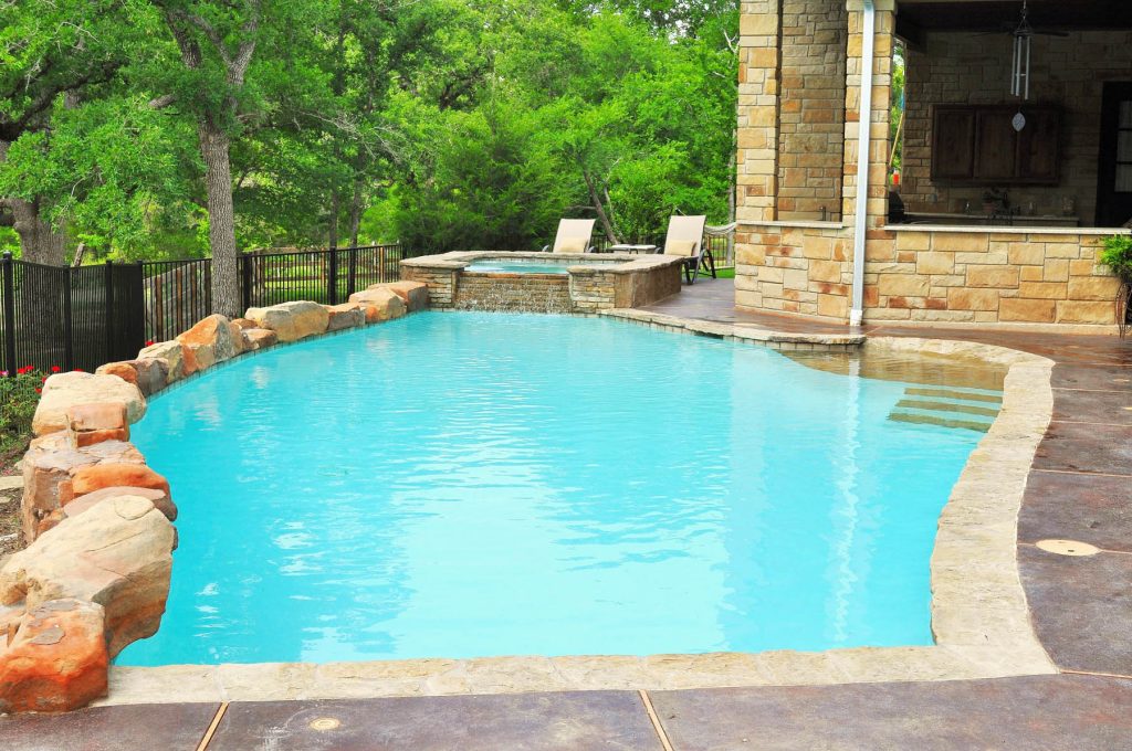 5 Things to Consider When Choosing Your Pool Depth