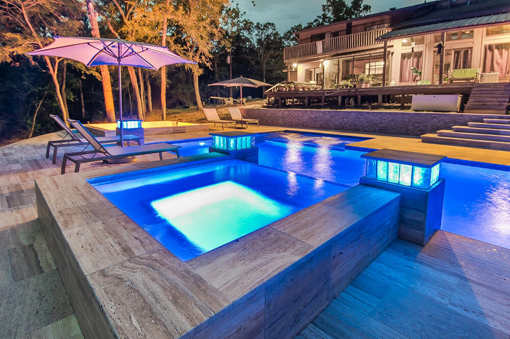 5 Design Elements for Sleek and Modern Pool Style